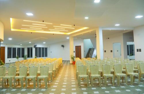 Yercaud Hotel | Gemstone Resort, Yercaud