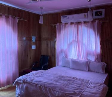 Nishat-Shalimar House | Giggle