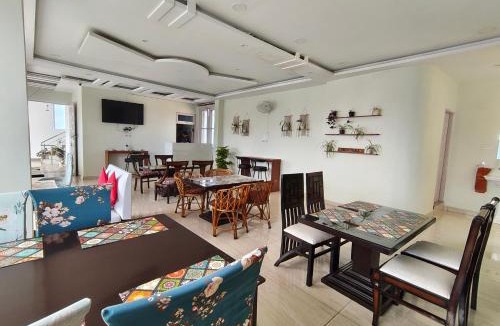 Gunehr Hotel | Gliders Inn- Curated by Sukhdev