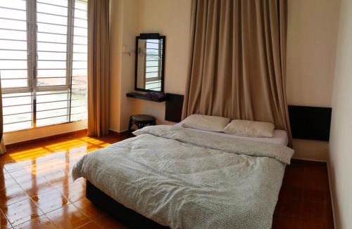 Taman Tanjung Apartment | Glory Beach Resort 2Room & 3Room Private Units