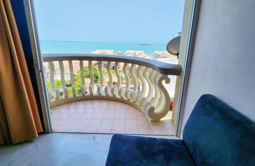 Gelam Apartment | Glory Beach Resort PD, Fully Air Con Sea View Suite PortDickson