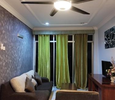 Taman Tanjung Apartment | Glory beach resort private apartment