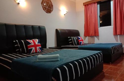 Taman Tanjung Apartment | Glory Beach Resort PriVate PentHouse