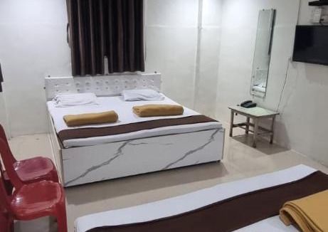 Solapur Cabin | Godavari Lodge