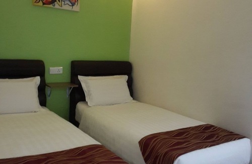 Kampung Gong Pauh Hotel | GOLDEN GATE HOTEL