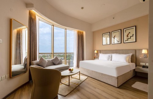 Gurugram Hotel | Golden Tulip Gurugram