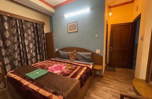 Shimla Hotel | Good friendly Hotel