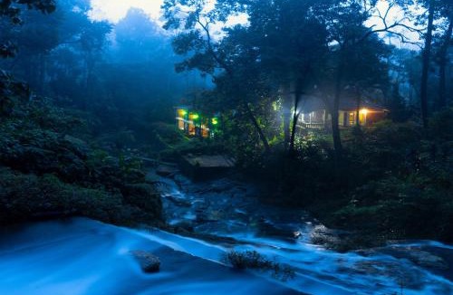 Devikolam Hotel | Goodland Falling Water Munnar
