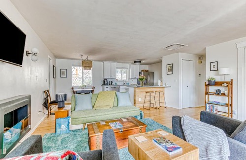 Stevenson House | Gorge View