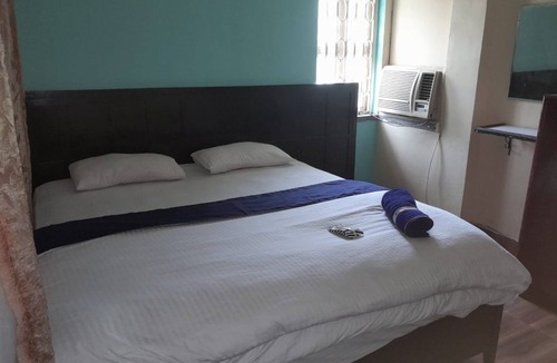 Sector II Hotel | Goroomgo Salt Lake Palace Kolkata