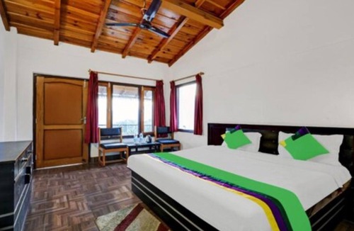 Bhagtpura Hotel | Goroomgo Sapphire Inn Bhimtal