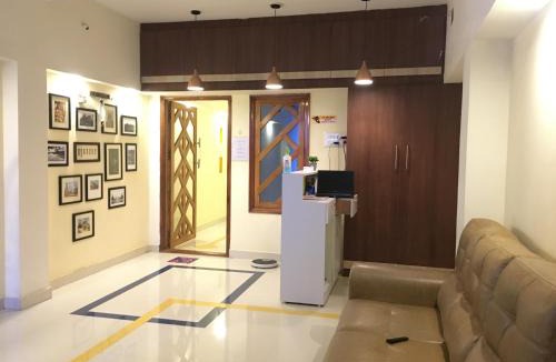 Srirangam Hotel | Grand Suites Srirangam - Walk To Temple