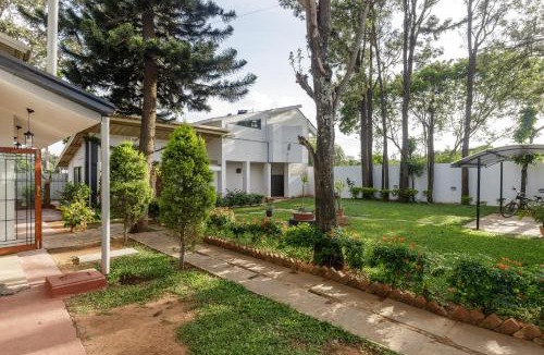 Bengaluru Villa | Grandeur Luxe 5BHK VillaTheatre HennurManyata