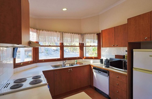 Eukey Apartment | Granite Garden Apartment - 2 Bedroom