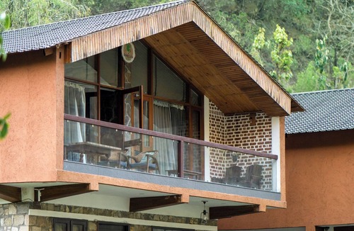 Bullawala Hotel | GrannyS Den Resort