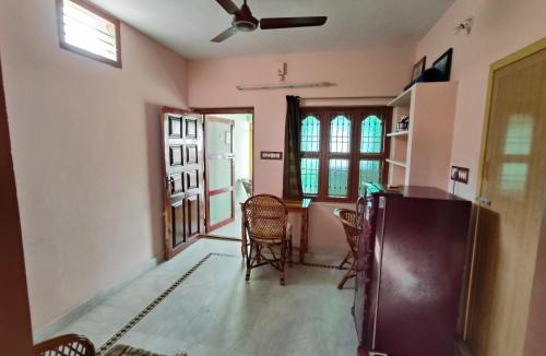 Tiruvannamalai Apartment | Green house