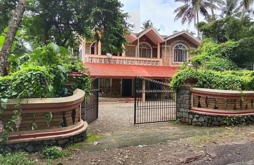 Kuravilangad Hotel | Green Nestle Farmhouse