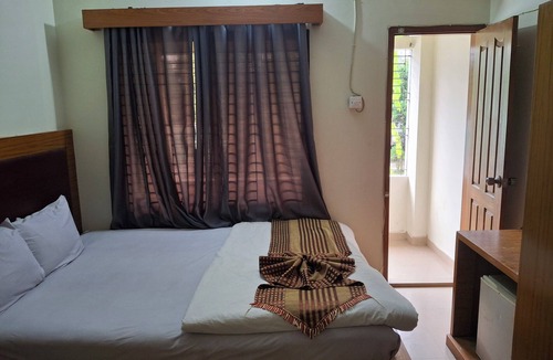 Sreemangal Upazila Hotel | Green Park Tea Resort Sreemangal