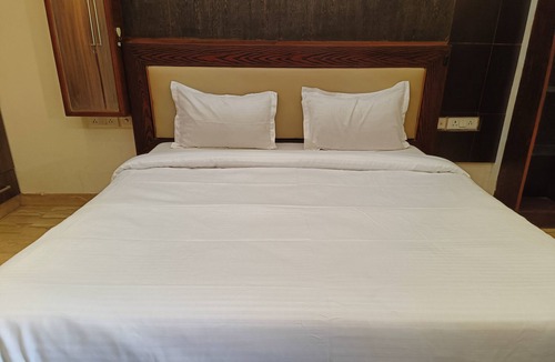 East of Kailash Hotel | Greenleaf Apartment And Suites, Greater Kailash 1