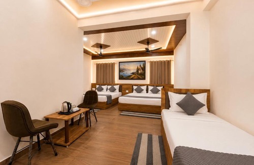 Haridwar Hotel | Guru Kirpa Stays & Dine