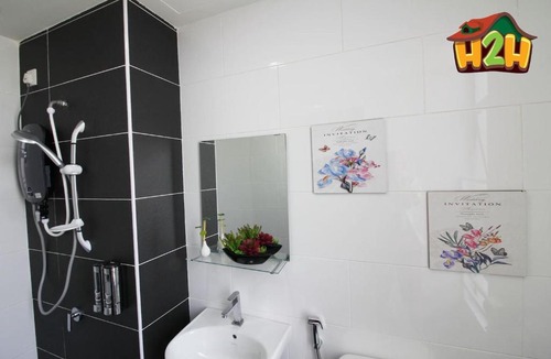 Taman Jubilee Apartment | H2H - Eleven12 Majestic Ipoh
