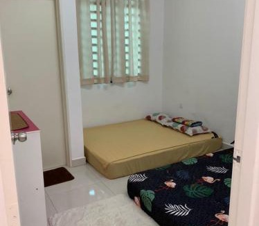 Hulu Kinta House | Hadeerna Homestay - Double storey terrace