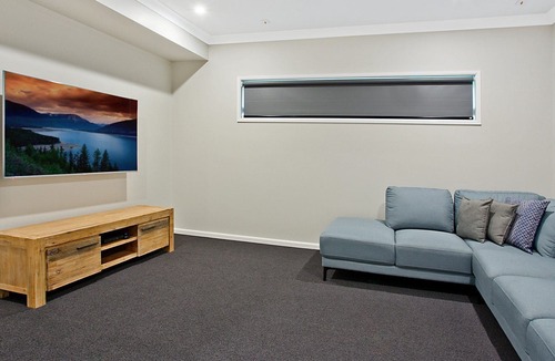 Bilambil Heights House | Hampton Heights - Stunning pet friendly home with pool!
