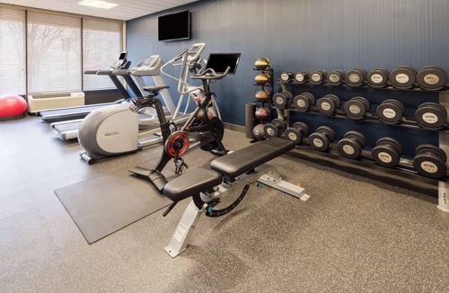 Lakeview Hotel | Hampton Inn Manassas
