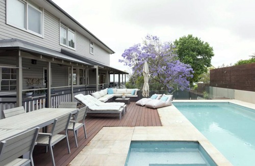 Dee Why House | Hamptons Beautiful Home Perfect for Weddings , Hens & Family retreats
