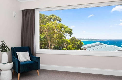 Ulladulla House | Hamptons Ocean Escape - The most beautiful home for your next luxurious, relaxing getaway
