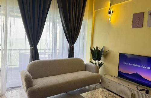 Taman Haji Zainal Apartment | Hannie 88 Corus Homestay
