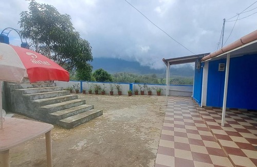 Munnar House | Happy Holidays devikulam munnar