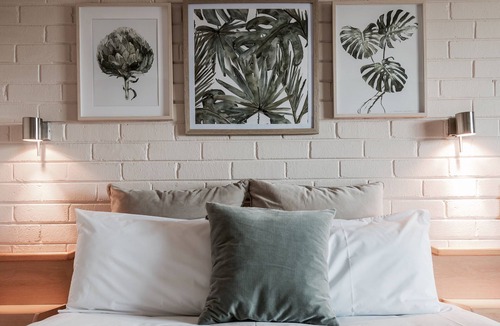 Tumut Hotel | Harriet House Tumut