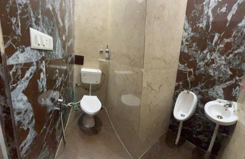 Ranjit Avenue House | Harshan Homestay Inn