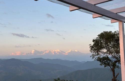 Almora Bed & Breakfast | Haus Of Shizu Kasar Devi
