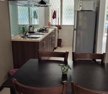 Batu Ferringhi Apartment | Have a pleasant stay with Bayu Emas Homestay