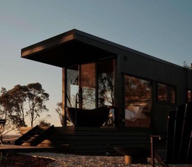 Toolleen House | Heathcote Winery Luxury and Stunning Views