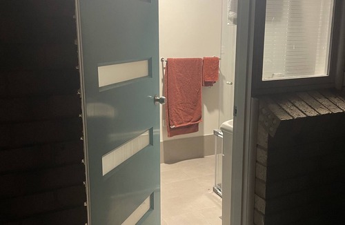 Tingira Heights Bed & Breakfast | Heights Hideaway in beautiful lake Macquarie