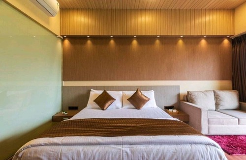 Nagaon Hotel | Heritage Villa