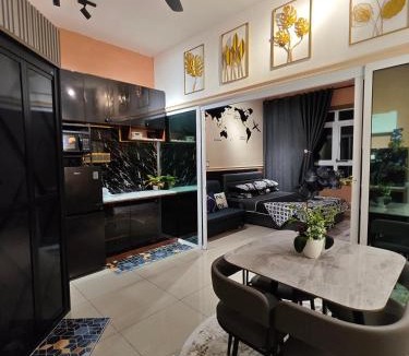 Nilai Apartment | HI Studio Mesahill Premier - KLIA - Bathtub - WIFI & NETFLIX
