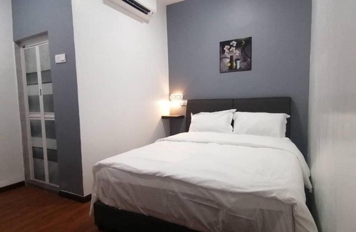 Sungai Seluang Hotel | Hi TechSTAY
