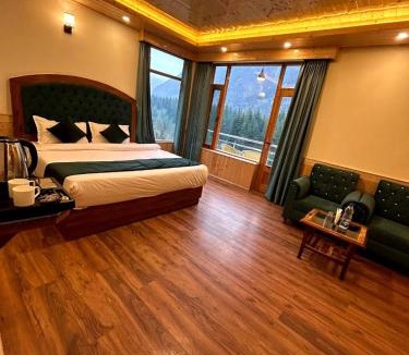 Old Manali Hotel | Hidden Heaven Waterfall view