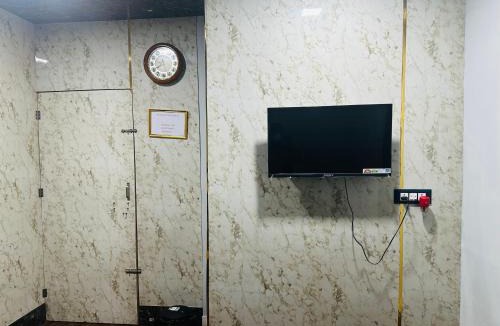 Bhubaneshwar House | Hidden key guest house