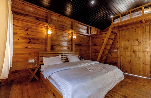 Pangot Resort | Hidden Valley Resort Pangot