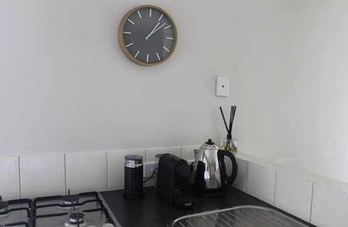 Quindalup House | Hideaway on Seattle Dunsborough 5 minute walk to Quindalup Beach & pet friendly.