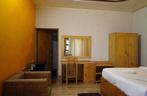 Shivpuri Resort | High Bank Himalayan Retreat Eco Resort