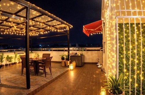 Mysore Apartment | Hill View Comforts-Wake upto the Hills