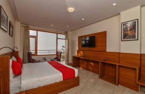 Shimla Hotel | Hillside Home