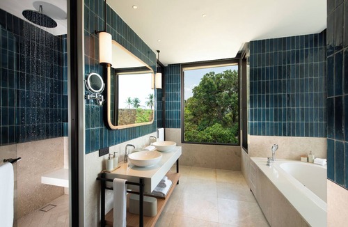 Padang Matsirat Hotel | Hilton Burau Bay Langkawi Resort