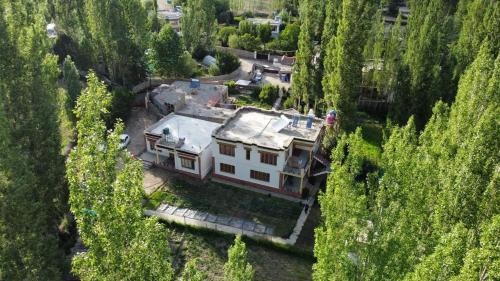 Hunder House | Himalayan Bloom Guest House ,Hunder Nubra Valley